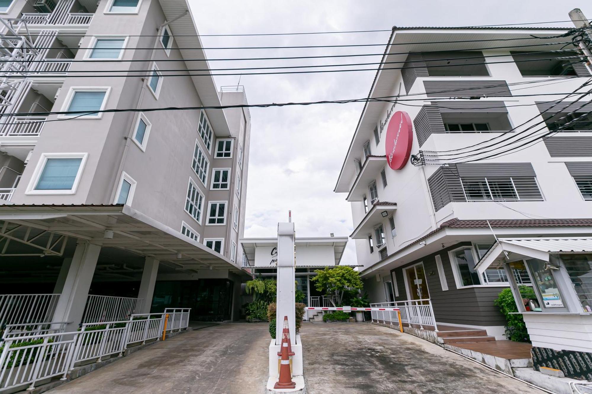 Ruan Plaisoi Apartment Banguecoque Exterior foto